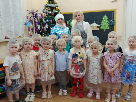 Семейный праздник - Новый год! Семейный праздник - Новый год!.