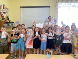 Неделя психологии в нашем детском саду началась ярко и позитивно! Неделя психологии в нашем детском саду началась ярко и позитивно! .
