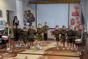 В памяти храним В памяти храним.