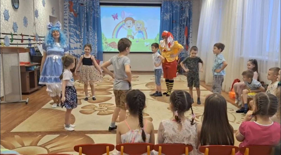 Мальчики и девочки Мальчики и девочки.