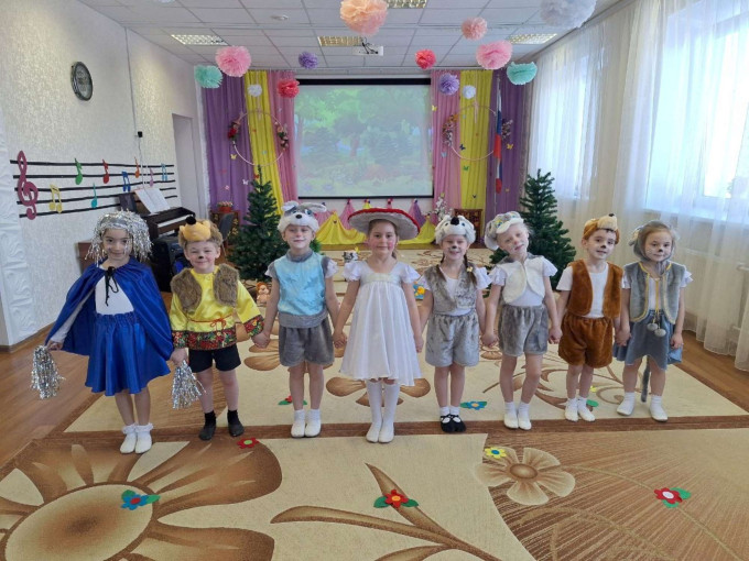 Премьера мюзикла "Под грибом" по одноимённой сказке В. Сутеева Премьера мюзикла "Под грибом" по одноимённой сказке В. Сутеева.